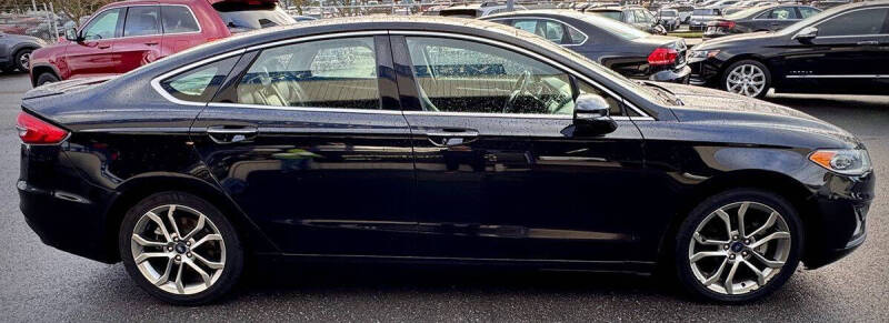 2019 Ford Fusion Hybrid Titanium