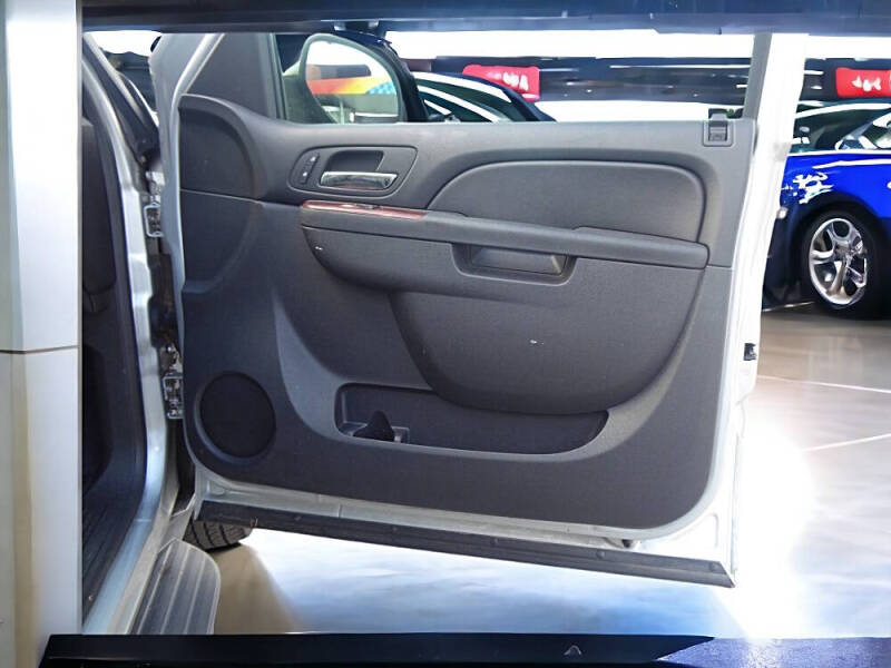 2013 GMC Yukon XL SLT