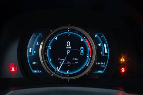 2016 Lexus IS 200t