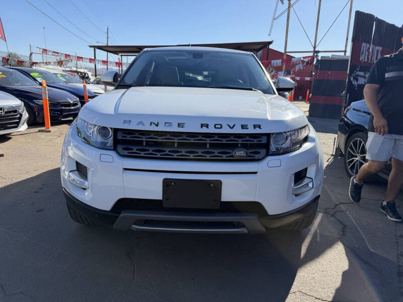 2015 Land Rover Range Rover Evoque Pure Premium's photo
