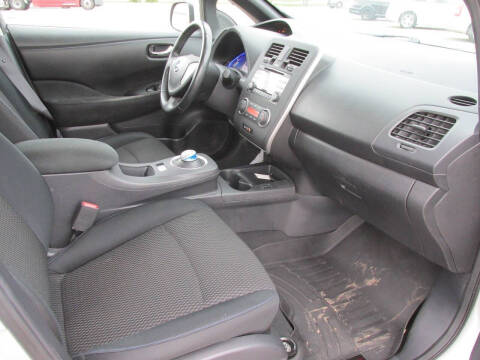 2013 Nissan LEAF S