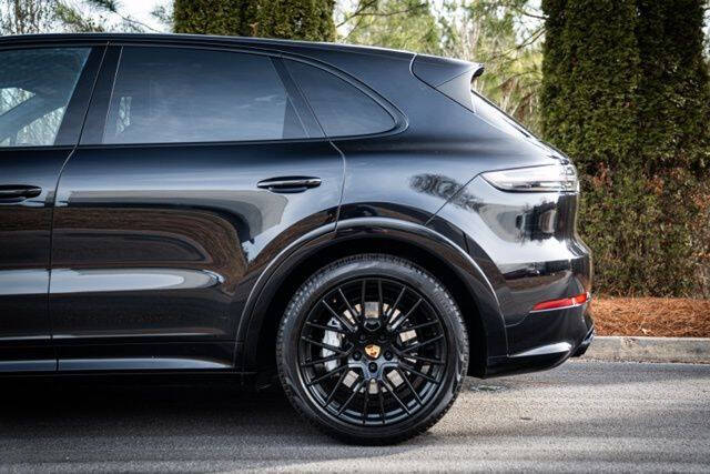 2021 Porsche Cayenne GTS