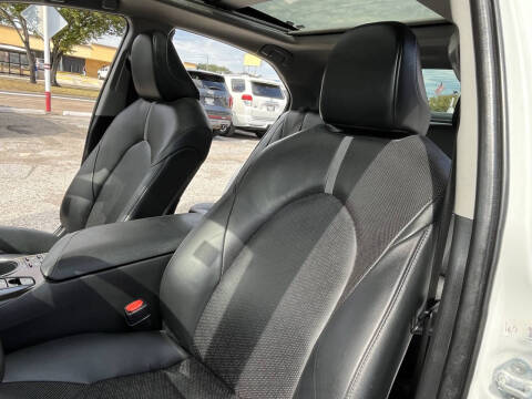 2023 Toyota Camry XSE V6