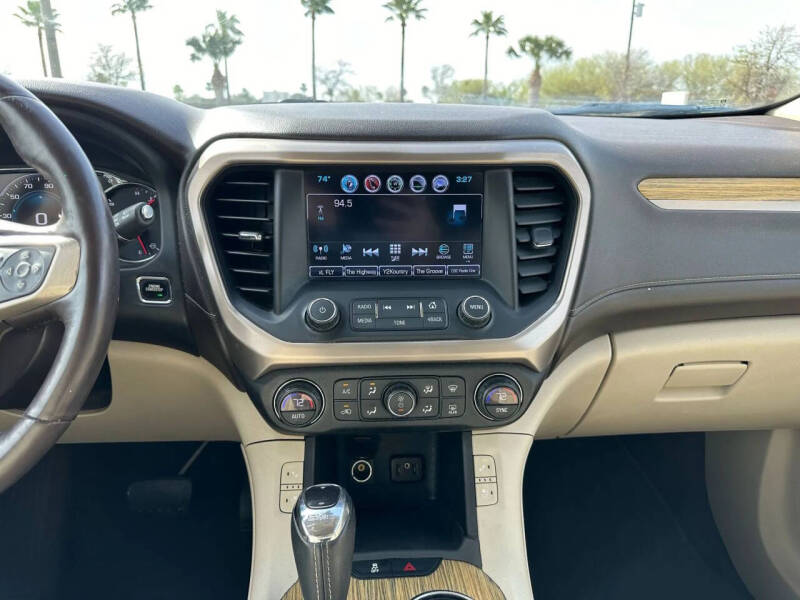 2018 GMC Acadia Denali