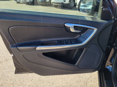 2017 Volvo V60 T5 Premier