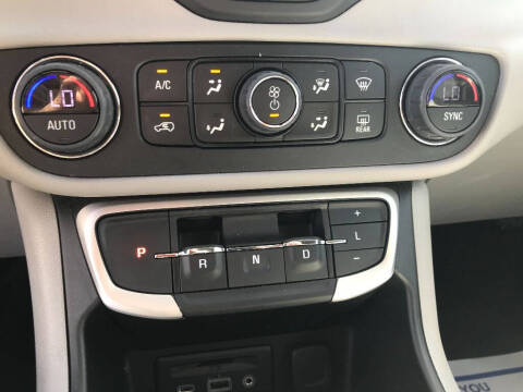 2023 GMC Terrain SLT