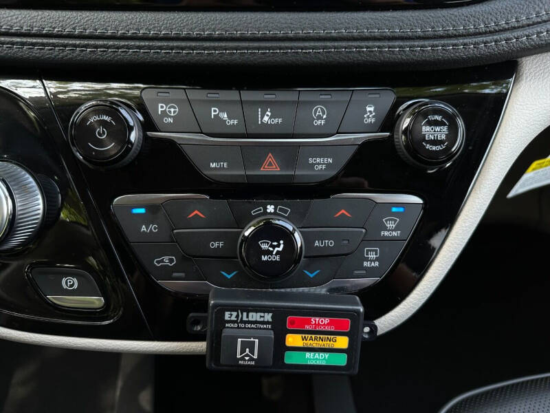 2019 Chrysler Pacifica Limited