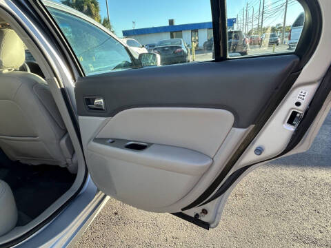 2010 Ford Fusion SEL