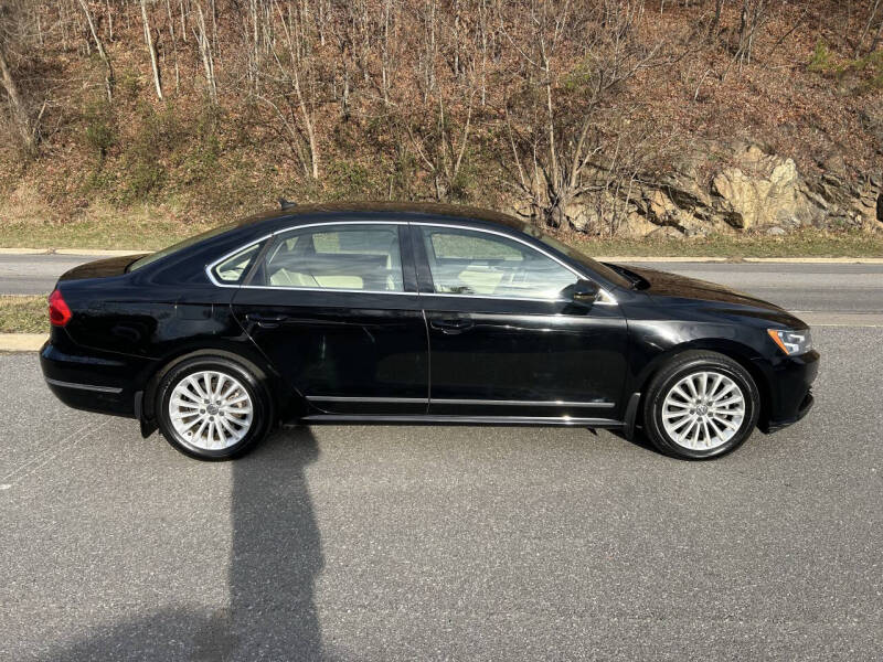 2016 Volkswagen Passat 1.8T SE