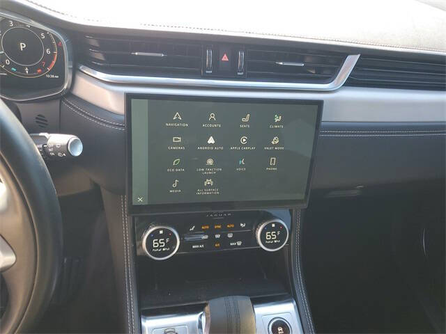 2024 Jaguar F-PACE P250 R-Dynamic S