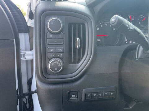 2025 Chevrolet Silverado 3500HD CC