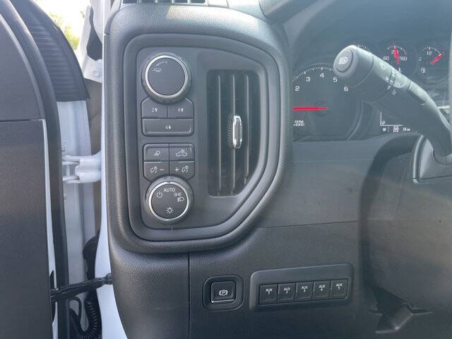 2025 Chevrolet Silverado 3500HD CC