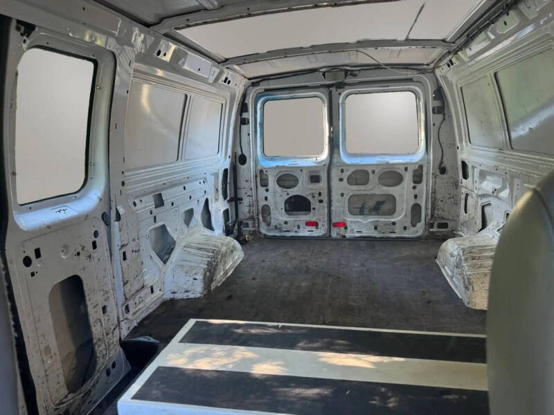 2014 Ford E-Series E-350 SD