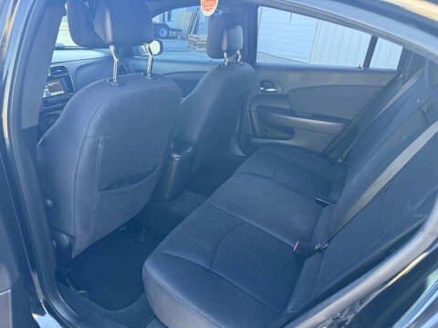 2013 Chrysler 200 Touring