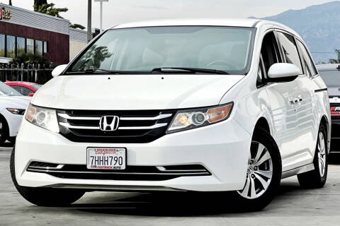 2015 Honda Odyssey for sale at Fastrack Auto Inc in Rosemead CA