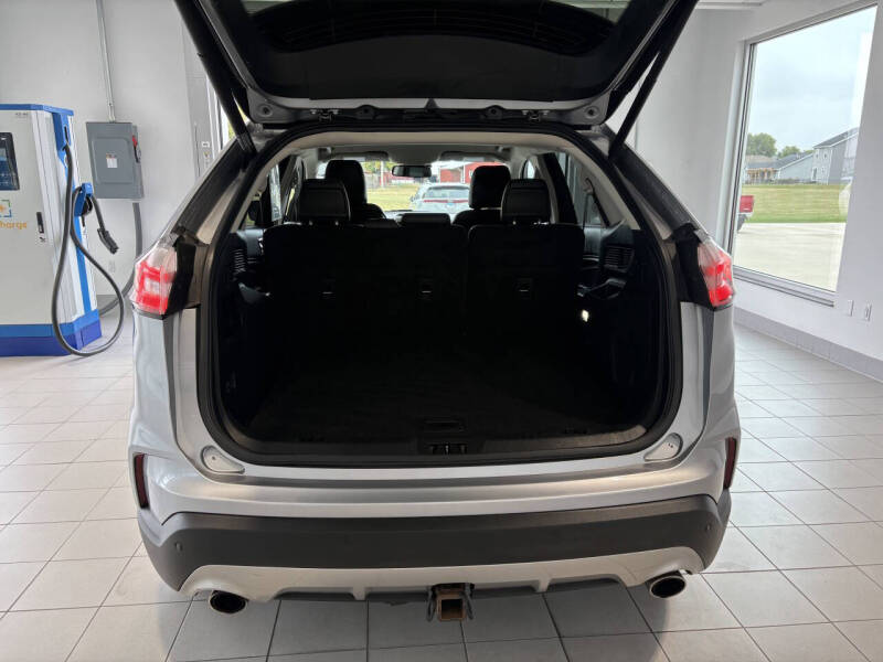 2020 Ford Edge Titanium