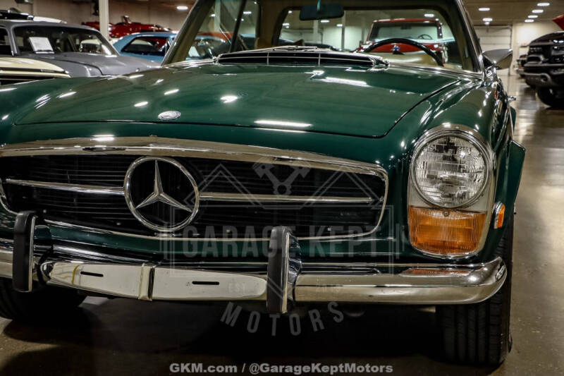 1970 Mercedes-Benz 280-Class