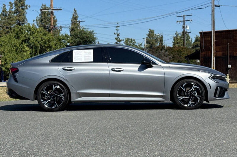 2025 Kia K5