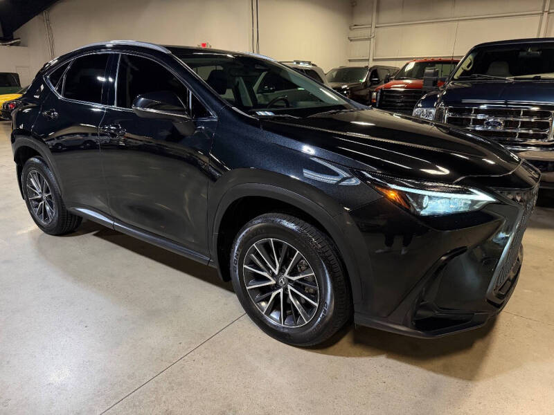 2024 Lexus NX 250's photo