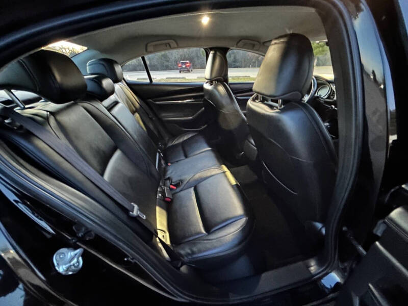 2019 Mazda Mazda3 Sedan Select