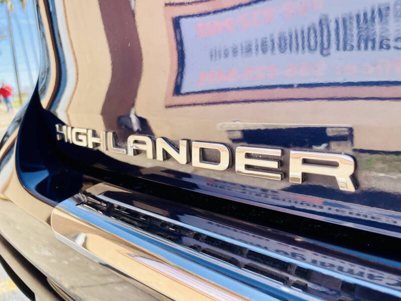 2022 Toyota Highlander XSE