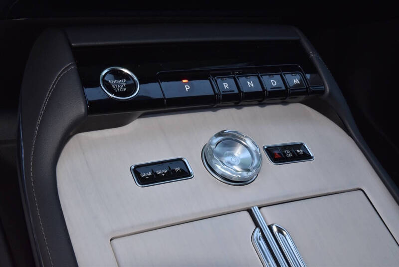 2025 Lincoln Navigator Reserve