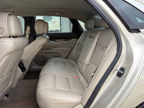 2013 Cadillac XTS Luxury Collection