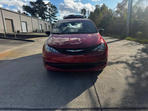 2025 Chrysler Voyager LX