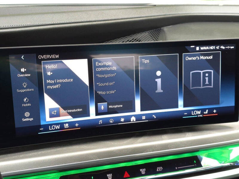 2023 BMW 7 Series 740i