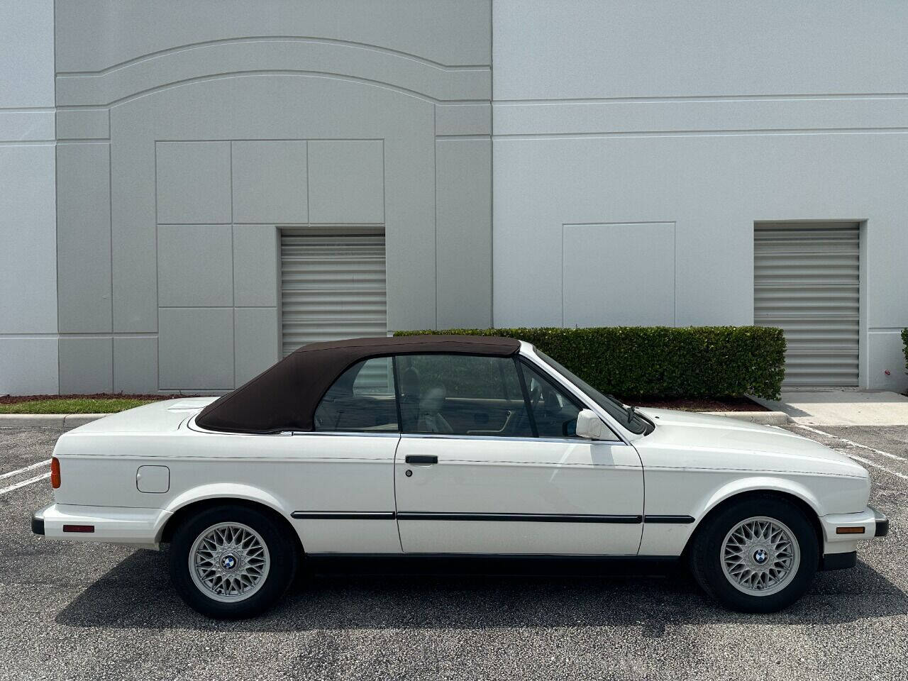 1989 BMW 3 Series  - $13,900