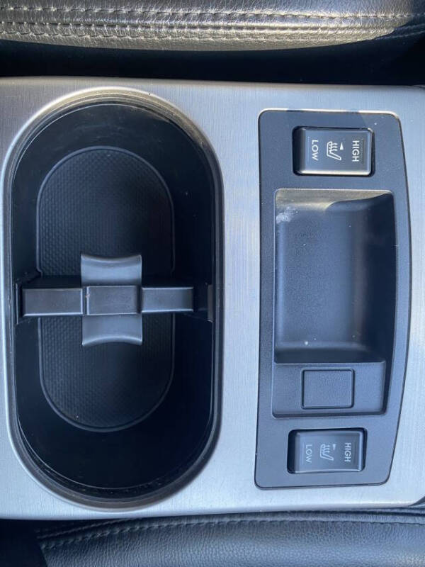 2011 Subaru Outback 2.5i Limited