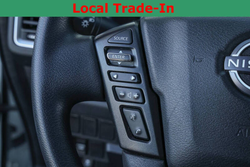 2023 Nissan Frontier SV