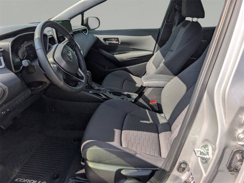 2023 Toyota Corolla Hatchback SE