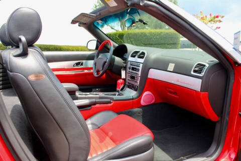 2002 Ford Thunderbird Deluxe