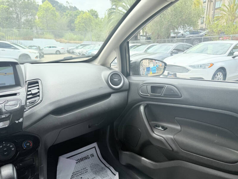 2019 Ford Fiesta ST Line