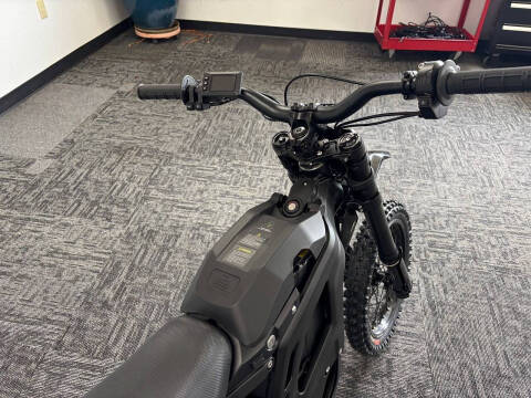 2025 E Ride Pro Mini R