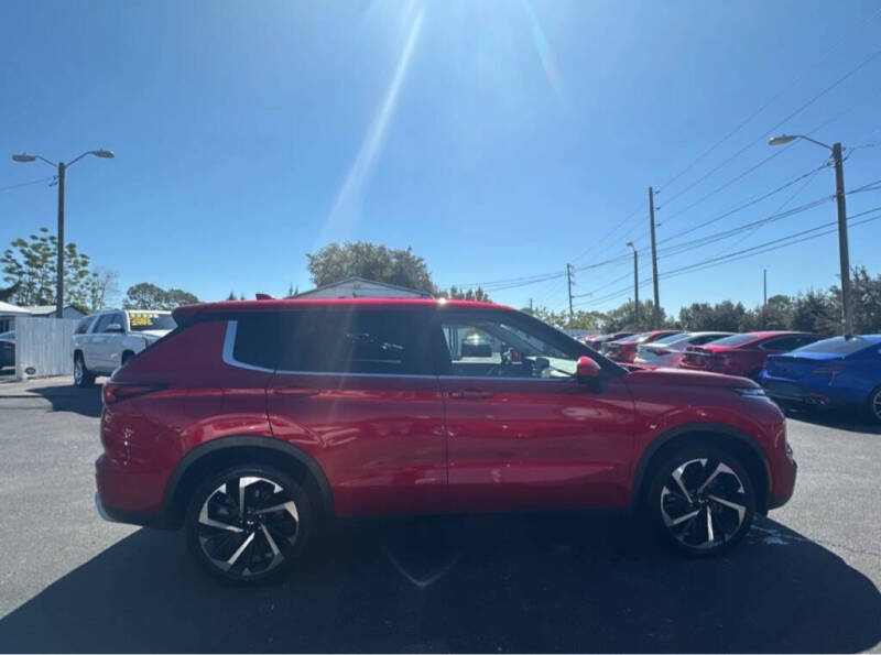 2022 Mitsubishi Outlander SE Launch Edition