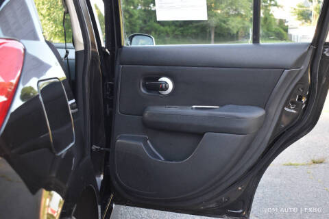 2011 Nissan Versa 1.8 S