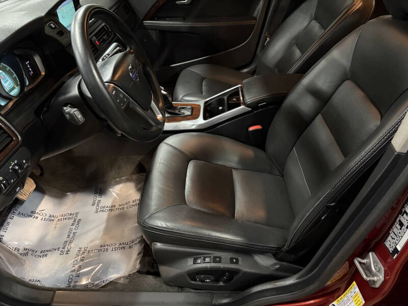 2015 Volvo XC70 T6 Platinum