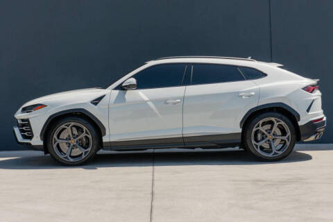2020 Lamborghini Urus