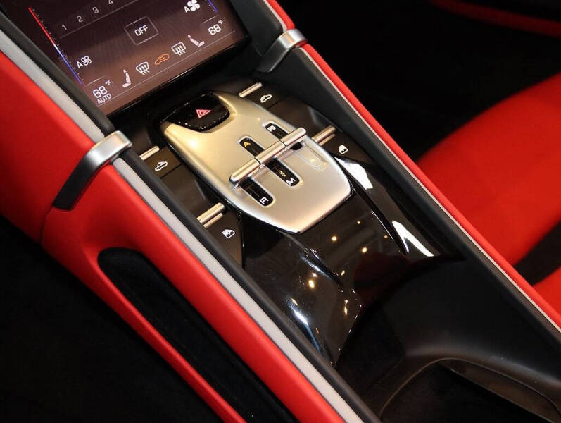 2024 Ferrari Roma Spider