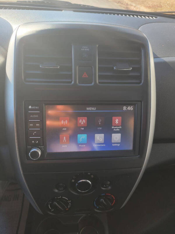 2019 Nissan Versa S Plus