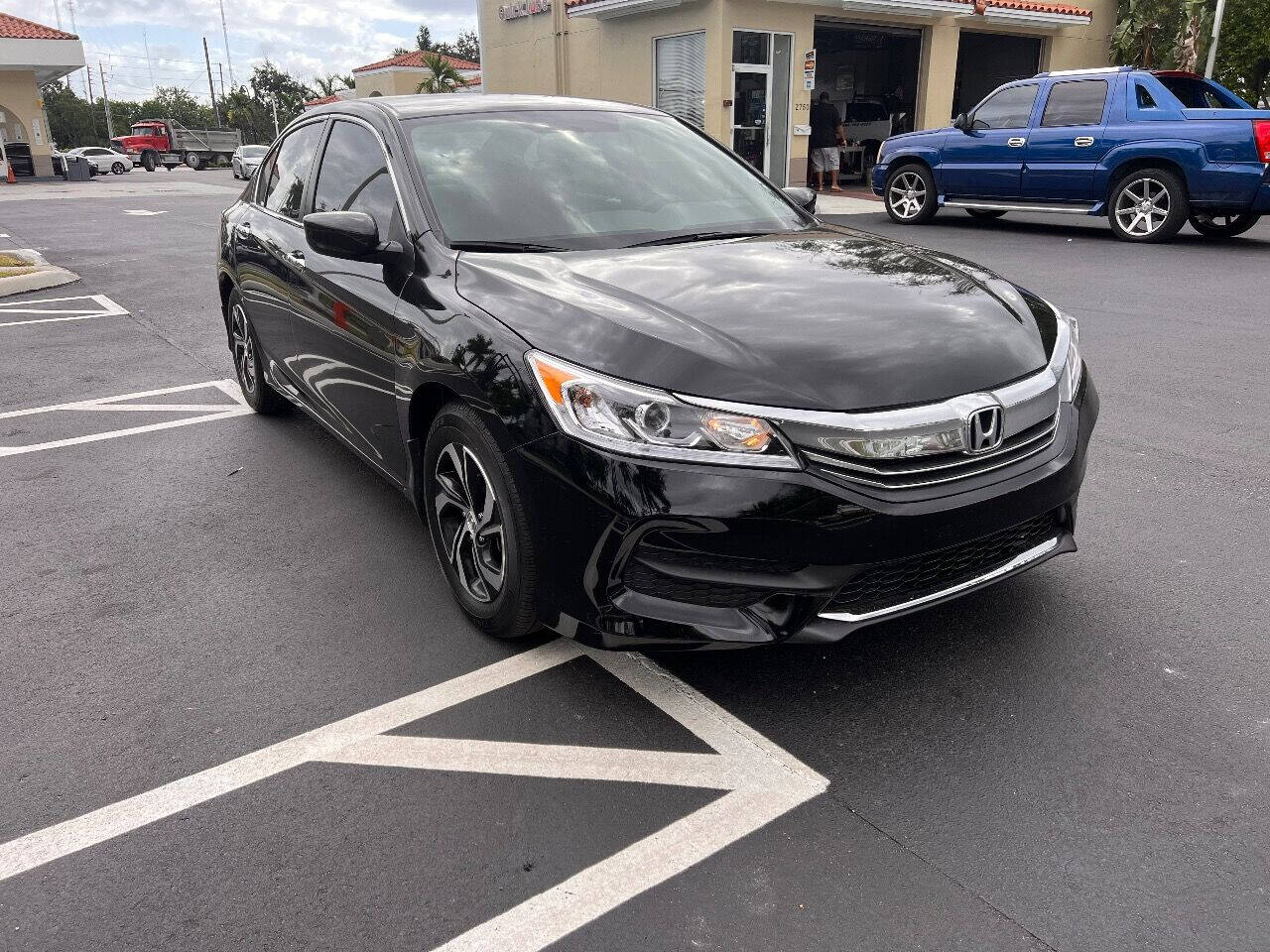 2016 HONDA Accord Sedan - $13,950