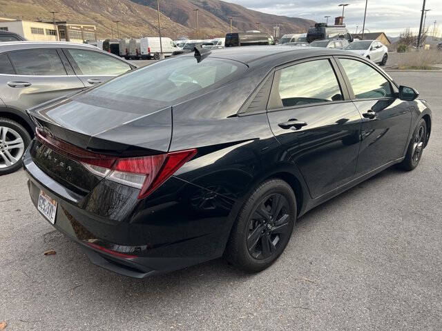 2022 Hyundai Elantra