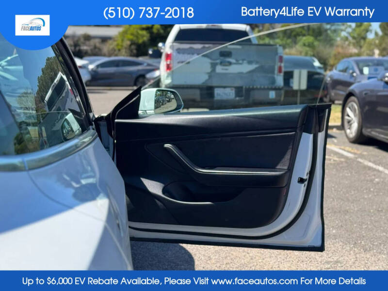 2019 Tesla Model 3 Long Range