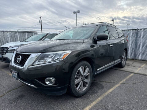 2016 Nissan Pathfinder Platinum