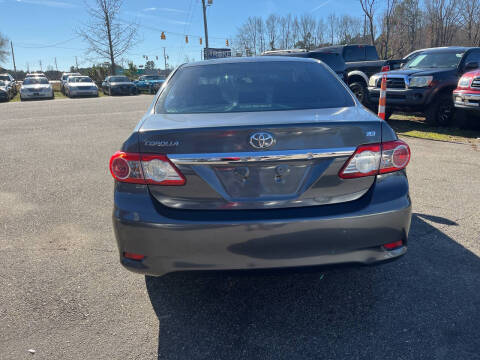 2011 Toyota Corolla LE