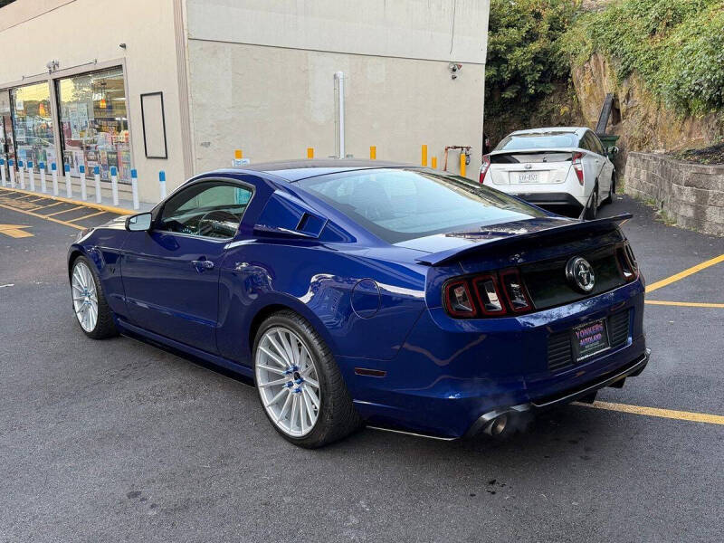 2014 Ford Mustang V6