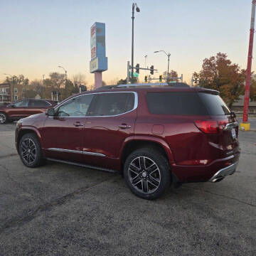 2017 GMC Acadia Denali