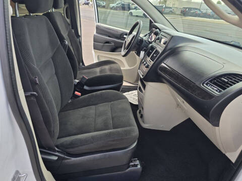 2016 Dodge Grand Caravan American Value Package